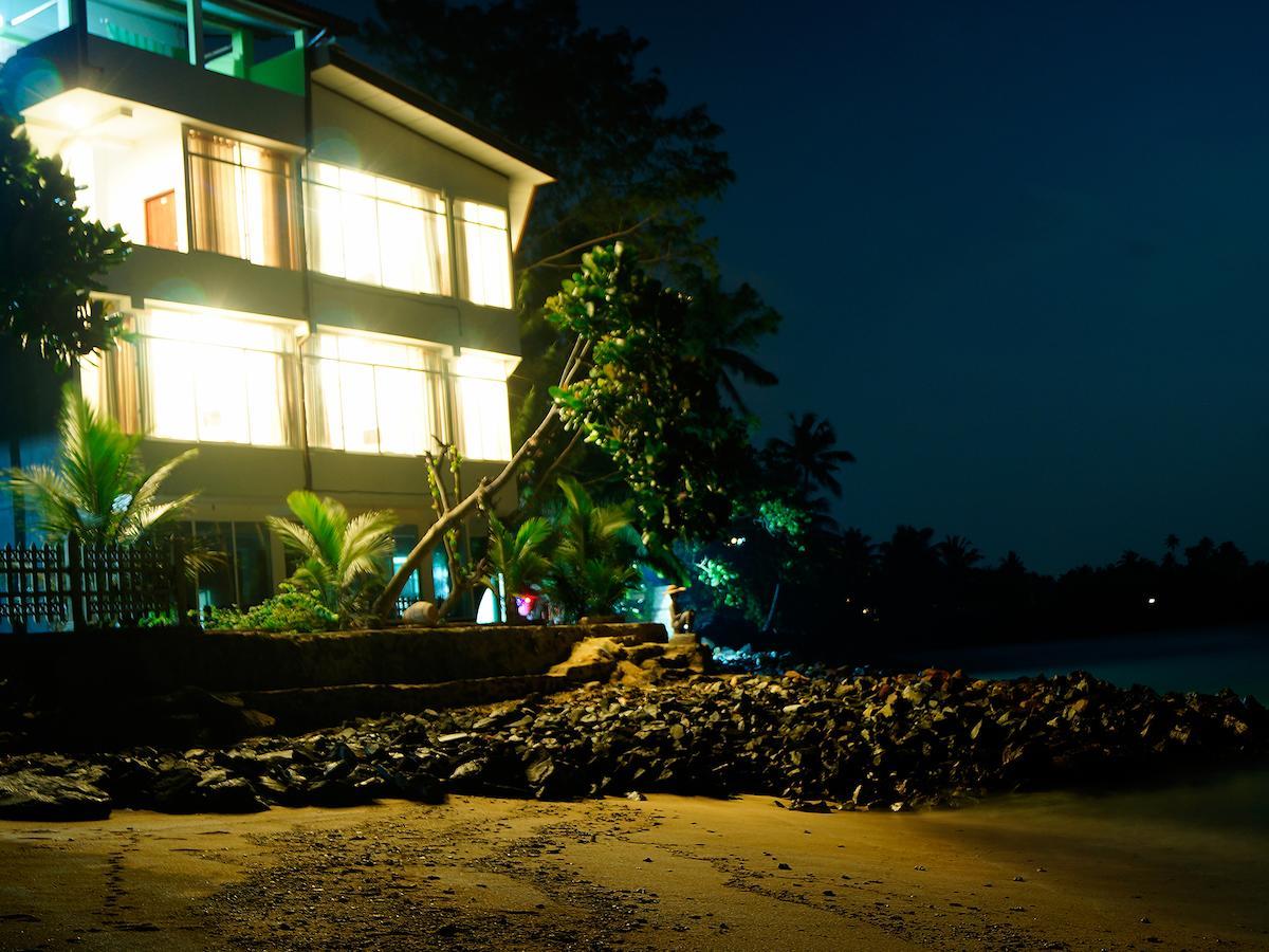 Sayurima Beach Hotel Ahangama Zewnętrze zdjęcie