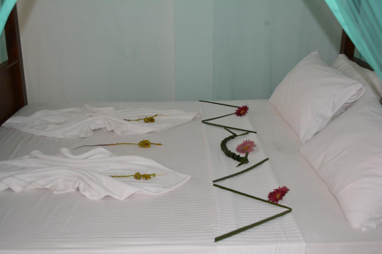 Sayurima Beach Hotel Ahangama Zewnętrze zdjęcie